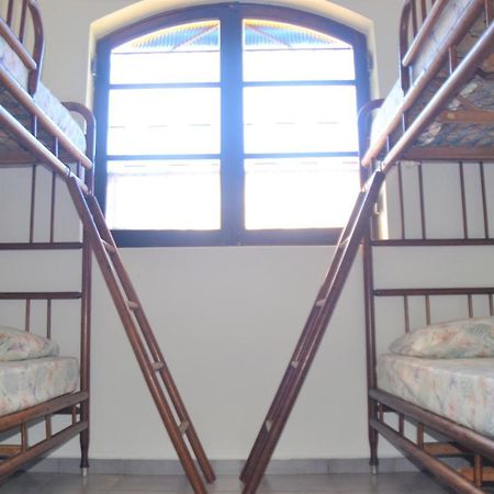 אובטובה Marujo Hostel מראה חיצוני תמונה